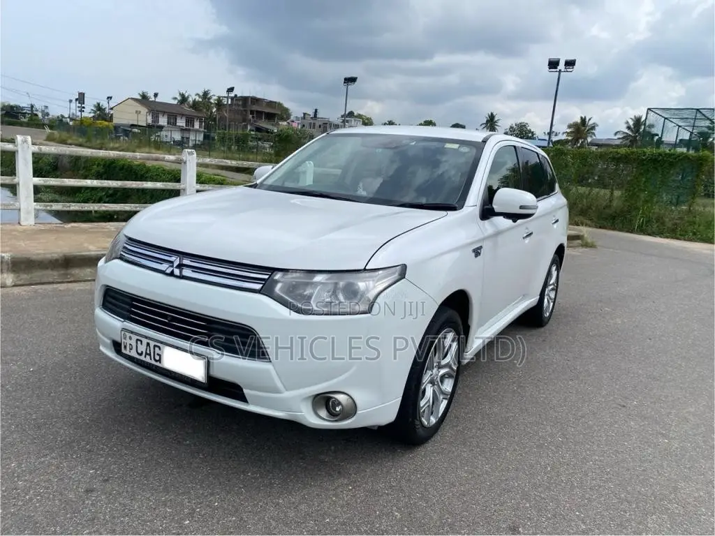 Mitsubishi Outlander 2014 SUV (Used)