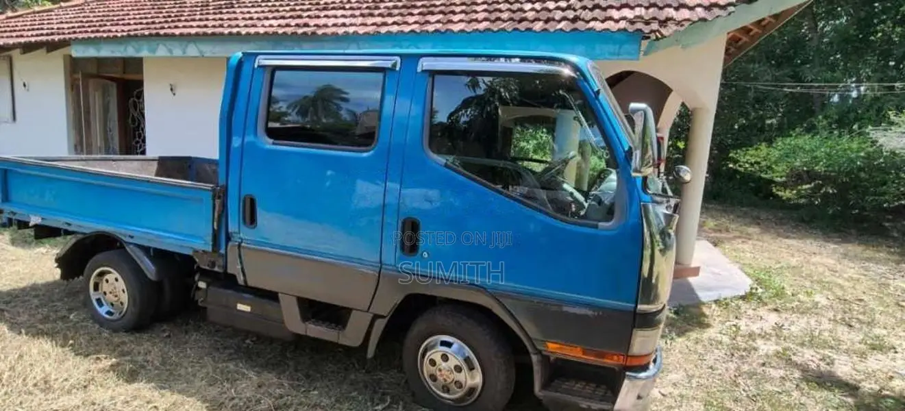 Mitsubishi Canter 2002 Crew Cab (Used)