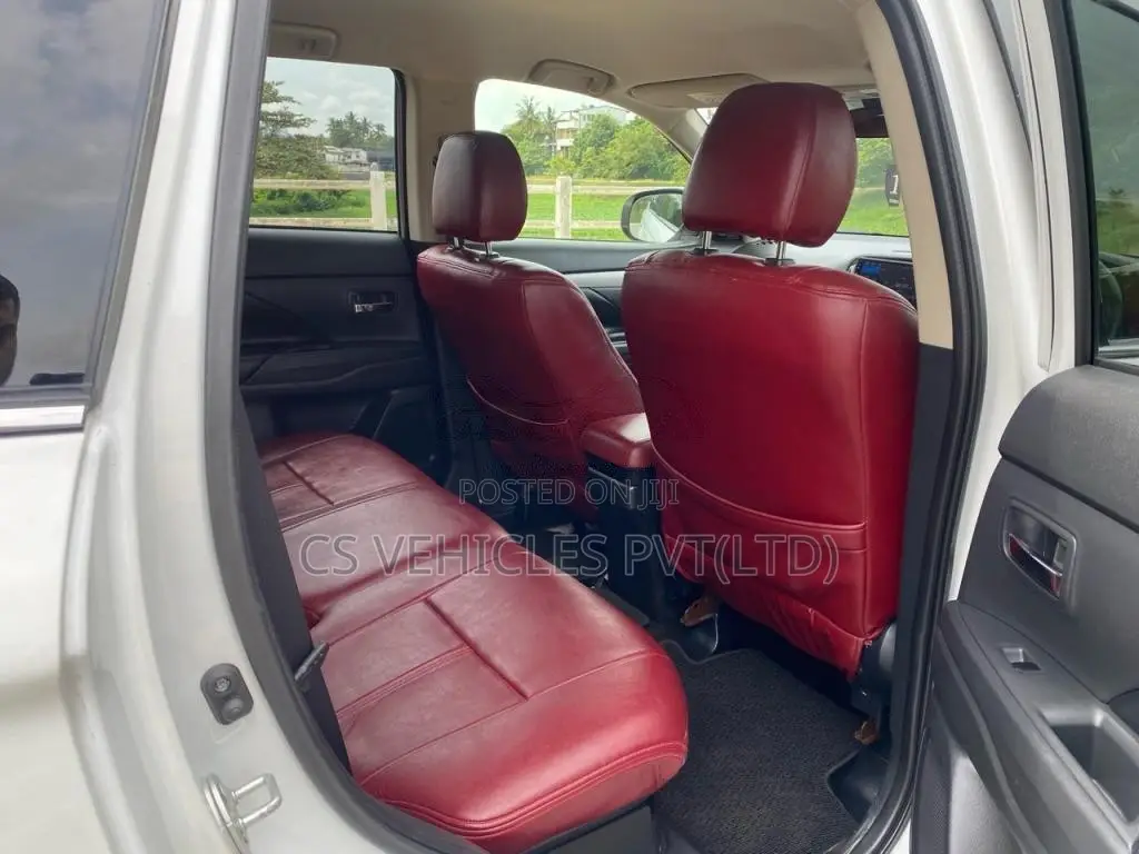 Mitsubishi Outlander 2014 SUV (Used)