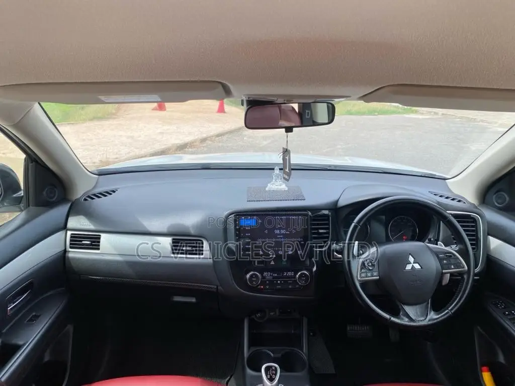 Mitsubishi Outlander 2014 SUV (Used)