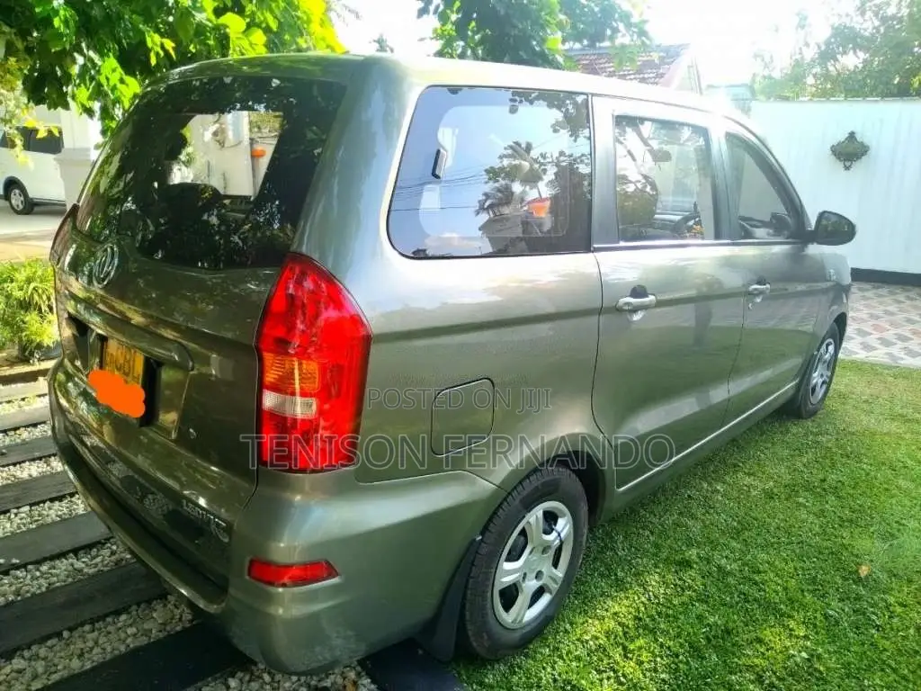 DFSK Glory 330 2021 SUV (Used)