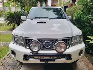 Nissan Patrol GRX 2008 SUV (Used)
