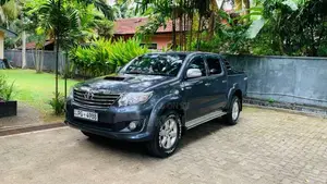 Toyota Hilux 2011 Pickup (Used)
