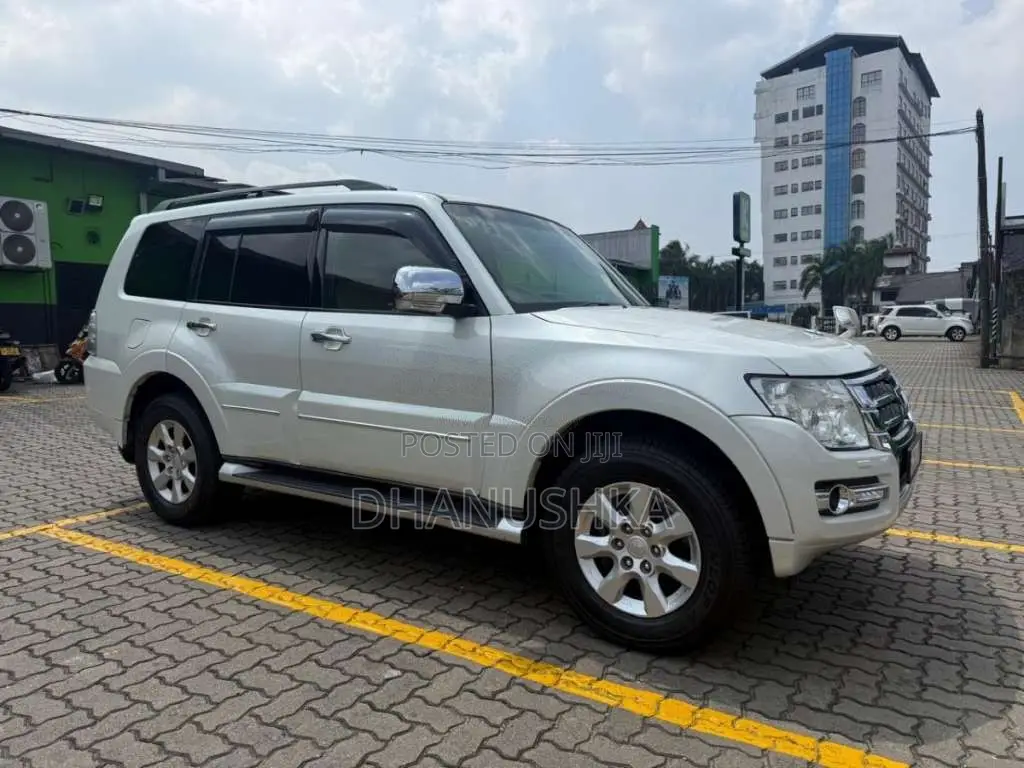 Mitsubishi Montero GLS 2015 SUV (Used)