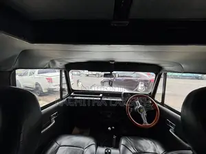 Mitsubishi 4DR5 J44 1980 SUV (Used)
