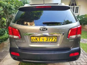 Kia Sorento 1-11 Options 2012 SUV (Used)