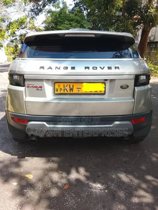 Land-Rover Evoque 2012 SUV (Used)