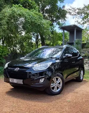 Hyundai Tucson 2011 SUV (Used)