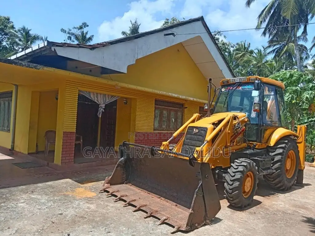 JCB 12 3CX 1997 Heavy-Duty (Used)