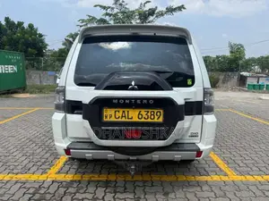Mitsubishi Montero GLS 2015 SUV (Used)