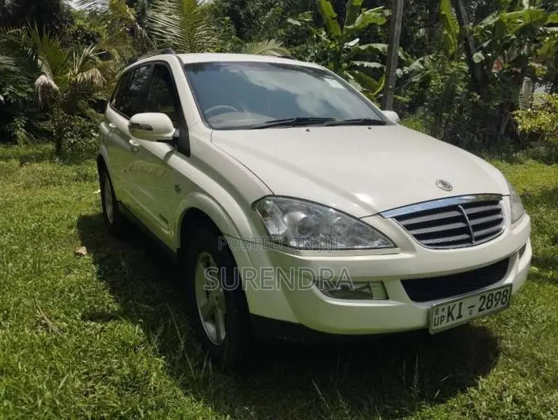 Micro Kyron 2009 SUV (Used)