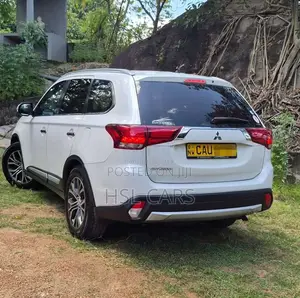 Mitsubishi Outlander 2016 SUV (Used)