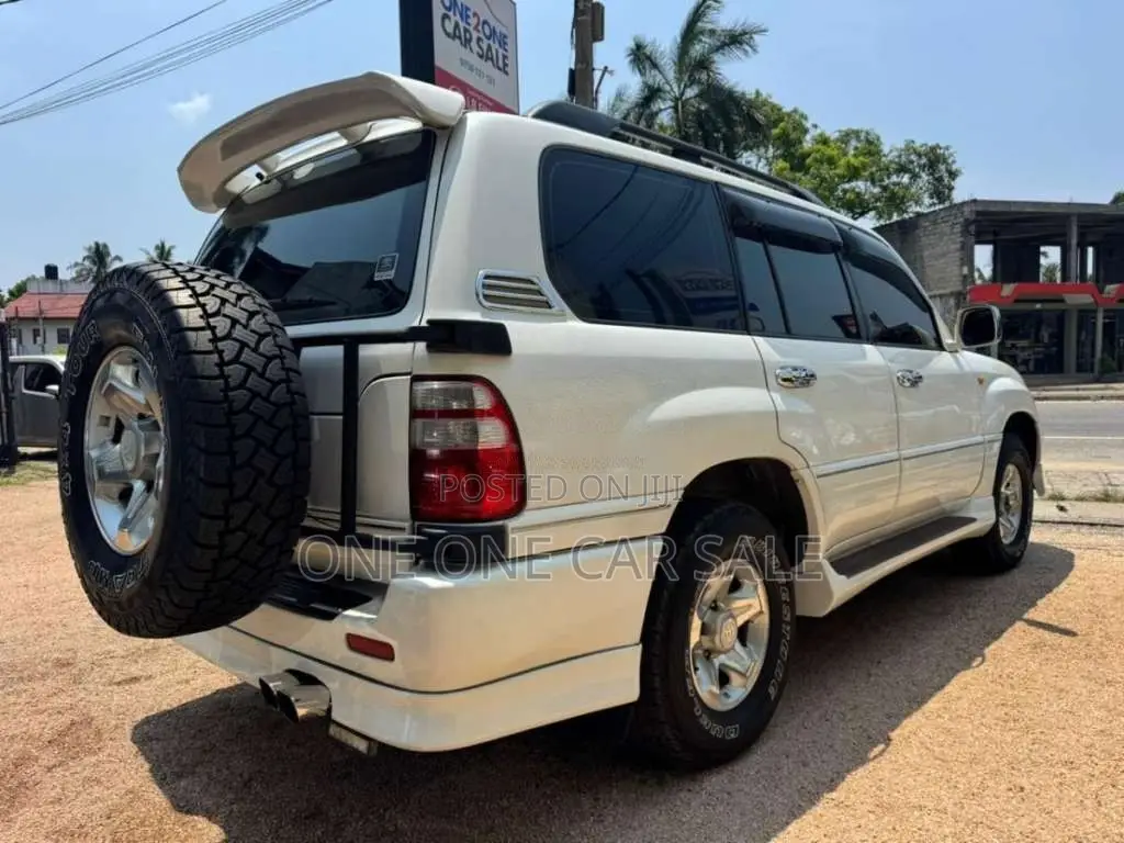 Toyota Land Cruiser Sahara 100 VX Limited 2004 SUV (Used)