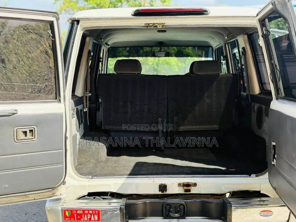 Toyota Box Prado 1989 SUV (Used)