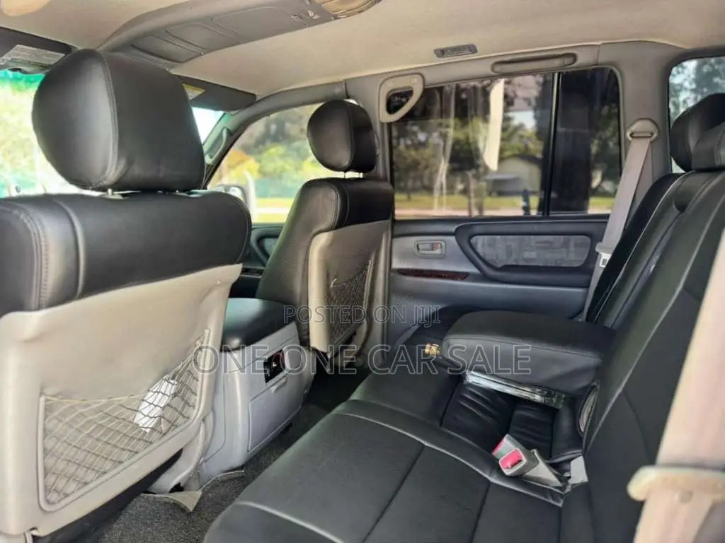 Toyota Land Cruiser Sahara 100 VX Limited 2004 SUV (Used)
