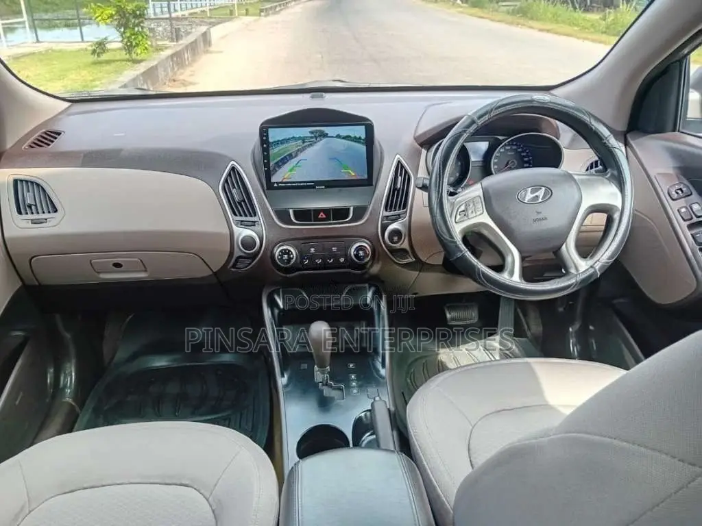 Hyundai Tucson 2011 SUV (Used)