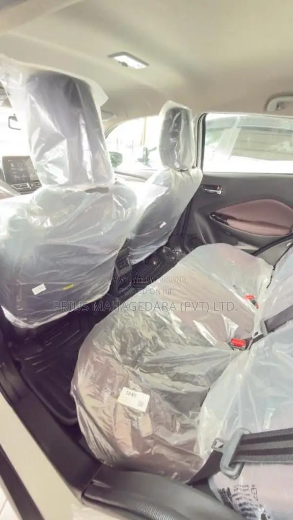 Toyota TAISOR V GRADE URBAN CRUISER 2026 SUV Brand New