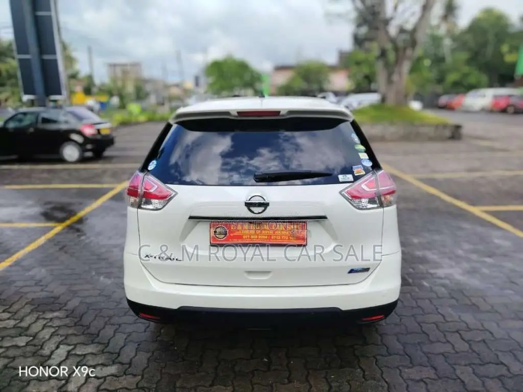Nissan X-TRAIL 2016 SUV (Used)