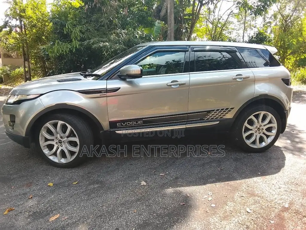 Land-Rover Evoque 2012 SUV (Used)