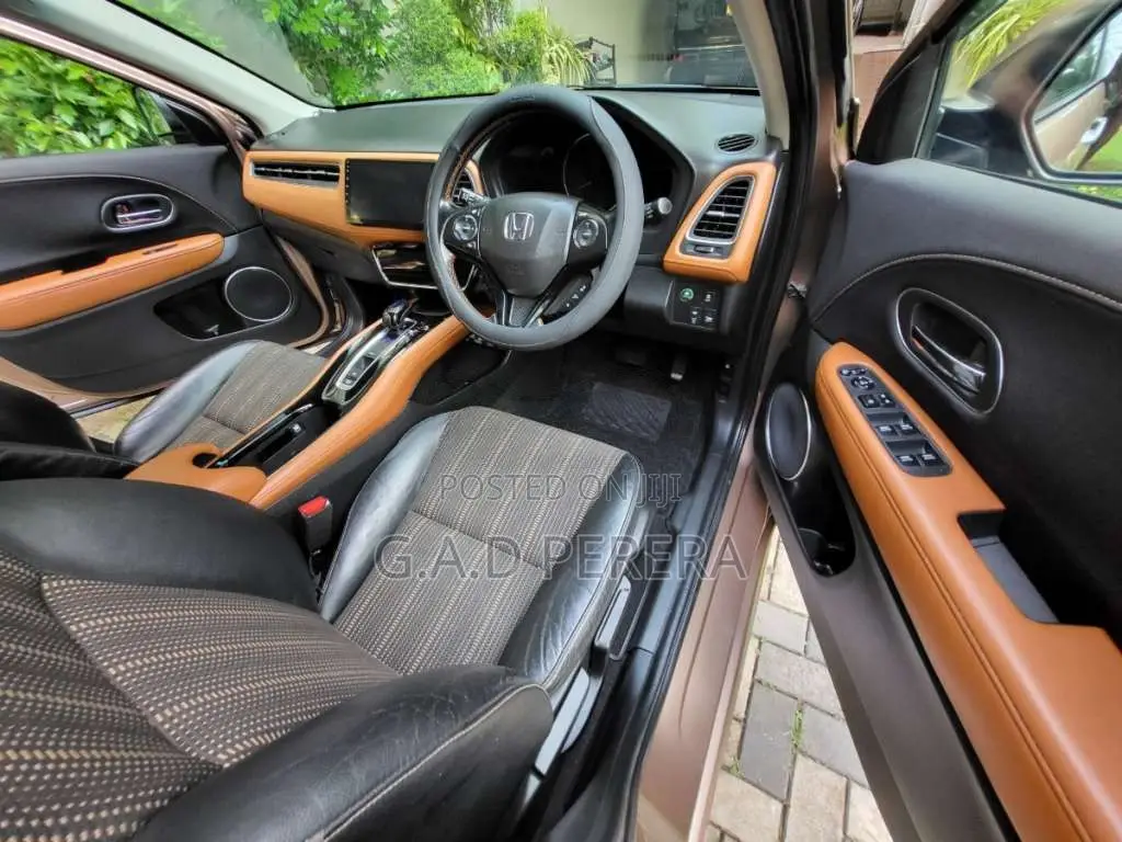 Honda Vezel Orange Pack 2016 SUV (Used)