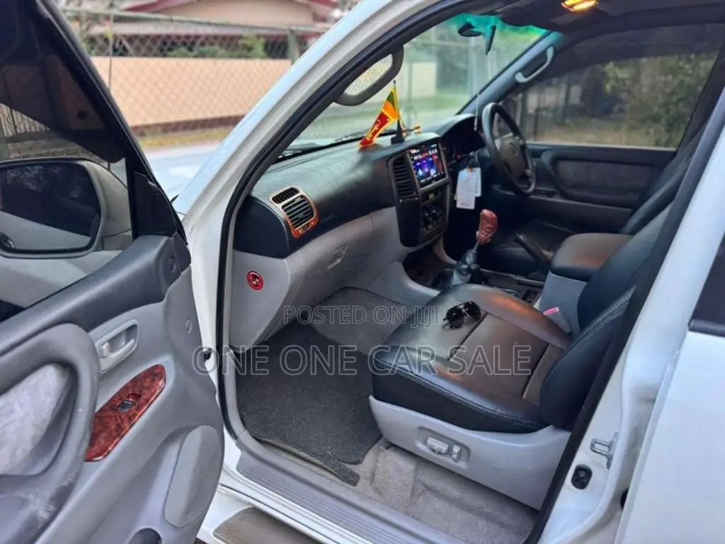 Toyota Land Cruiser Sahara 100 VX Limited 2004 SUV (Used)