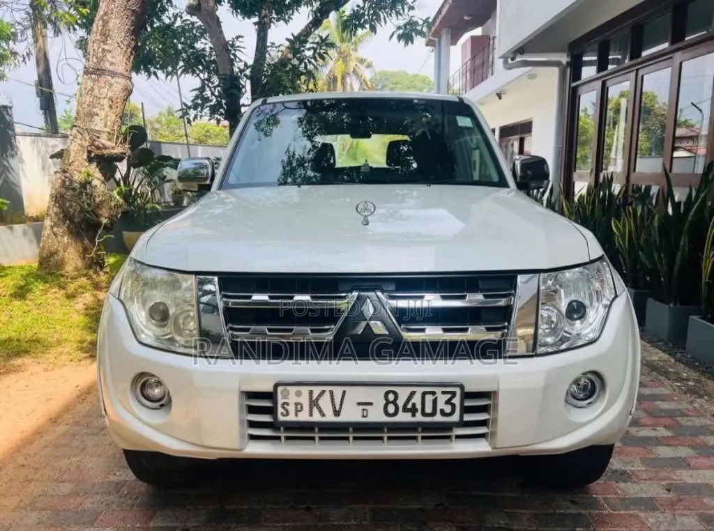 Mitsubishi Montero 2013 SUV (Used)