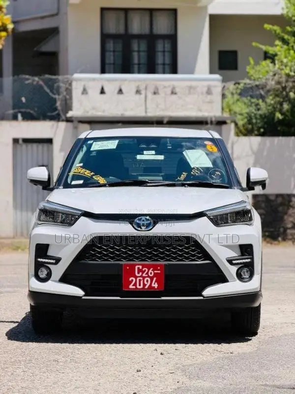 Toyota Raize Hybrid Z 2024 SUV Unregistered (Recondition)
