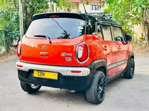 Suzuki Xbee 2018 SUV (Used)