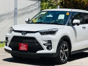 Toyota Raize Hybrid Z 2024 SUV Unregistered (Recondition)