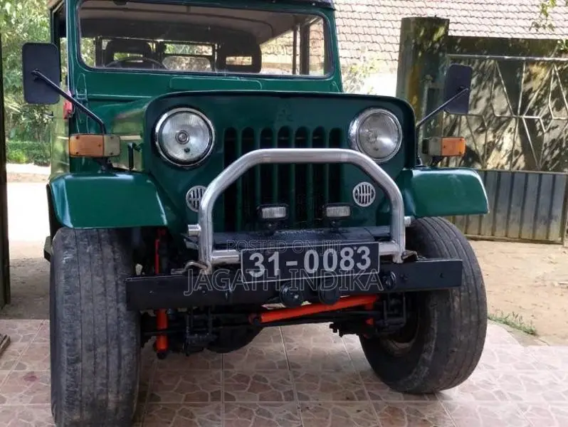 Mitsubishi 4DR5 1980 SUV (Used)