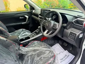 Toyota Raize 2025 SUV Unregistered (Recondition)