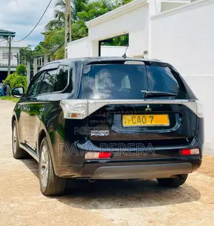 Mitsubishi Outlander 2014 SUV (Used)
