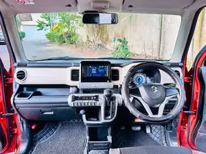 Suzuki Xbee 2018 SUV (Used)