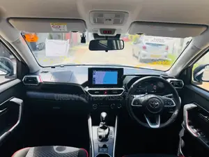 Toyota Raize Hybrid Z 2024 SUV Unregistered (Recondition)
