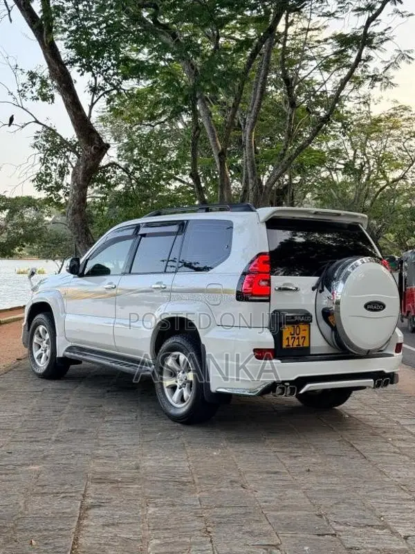 Toyota Land Cruiser Prado 120 2004 SUV (Used)