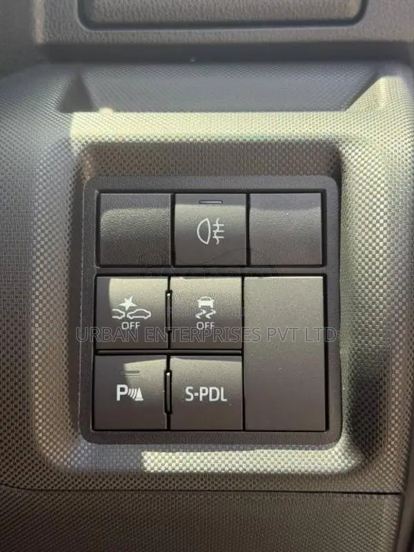 Toyota Raize Hybrid Z 2024 SUV Unregistered (Recondition)
