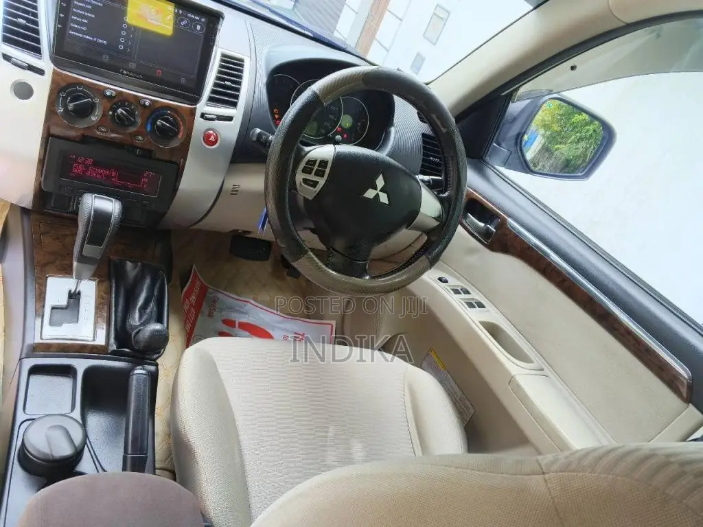 Mitsubishi Montero Sport 2012 SUV (Used)