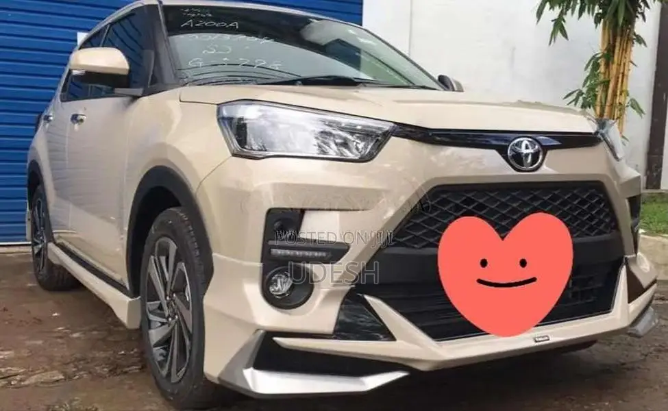 Toyota Raize 2025 SUV (Used)