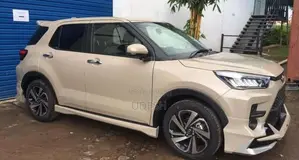 Toyota Raize 2025 SUV (Used)