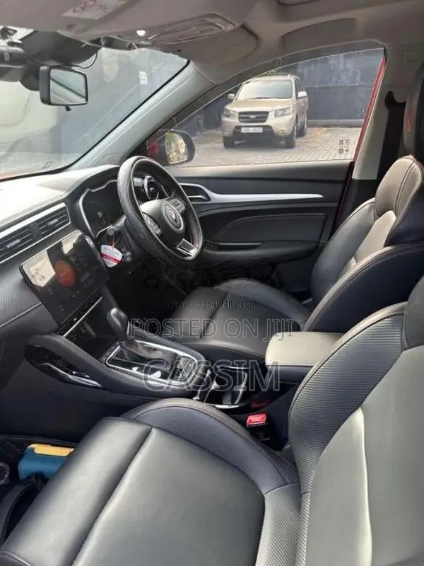 MG ZS 2025 SUV (Used)