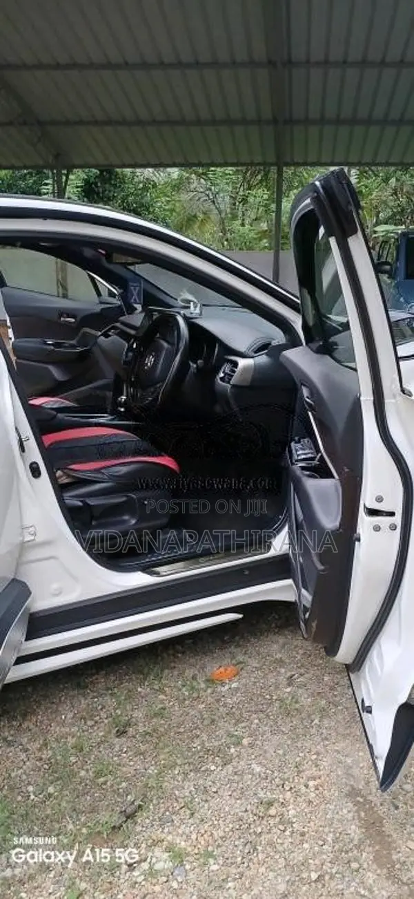 Toyota CHR NGX 50 AWD GT Turbo 2018 SUV (Used)