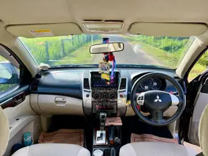 Mitsubishi Montero Sport 2012 SUV (Used)