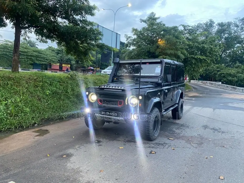 Land-Rover Defender 110 1982 SUV (Used)