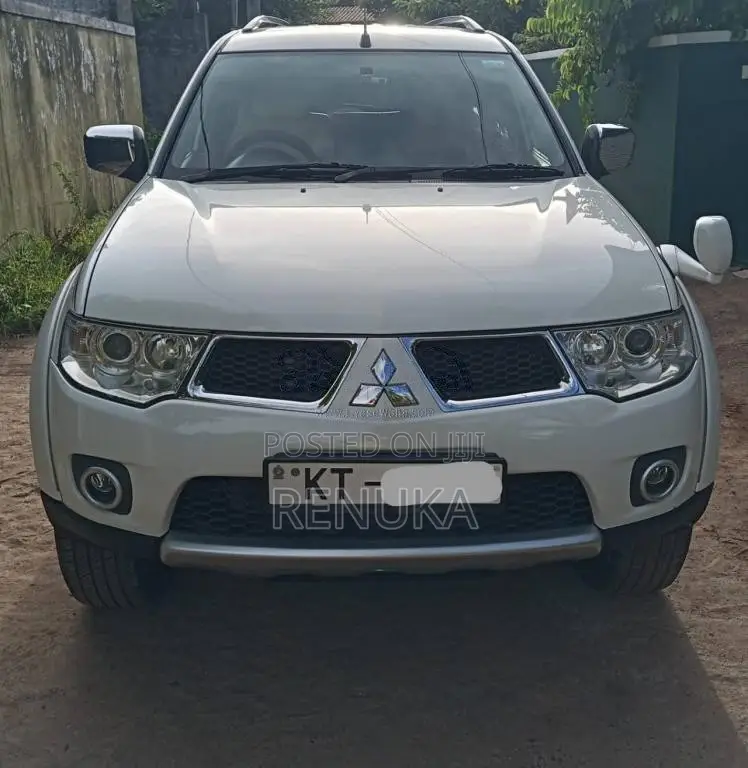 Mitsubishi Montero Sport 2012 SUV (Used)