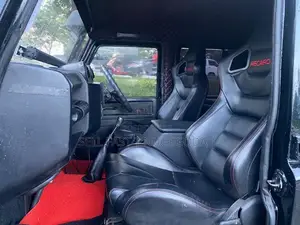 Land-Rover Defender 110 1982 SUV (Used)