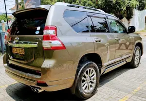 Toyota Land Cruiser Prado Frontier 2017 SUV (Used)