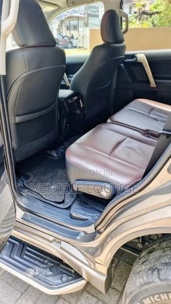 Toyota Land Cruiser Prado Frontier 2017 SUV (Used)