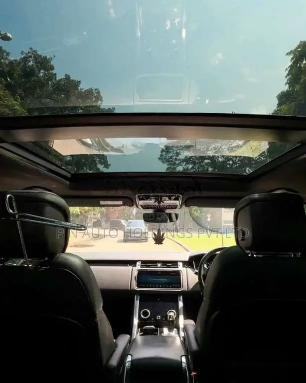 Land-Rover RANGE ROVER SPORT- 2018 SUV (Used)