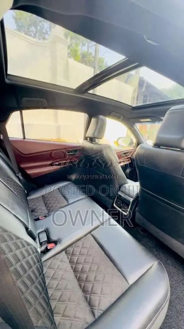 Toyota Harrier 2015 SUV (Used)