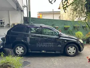 Micro Kyron 2008 SUV (Used)